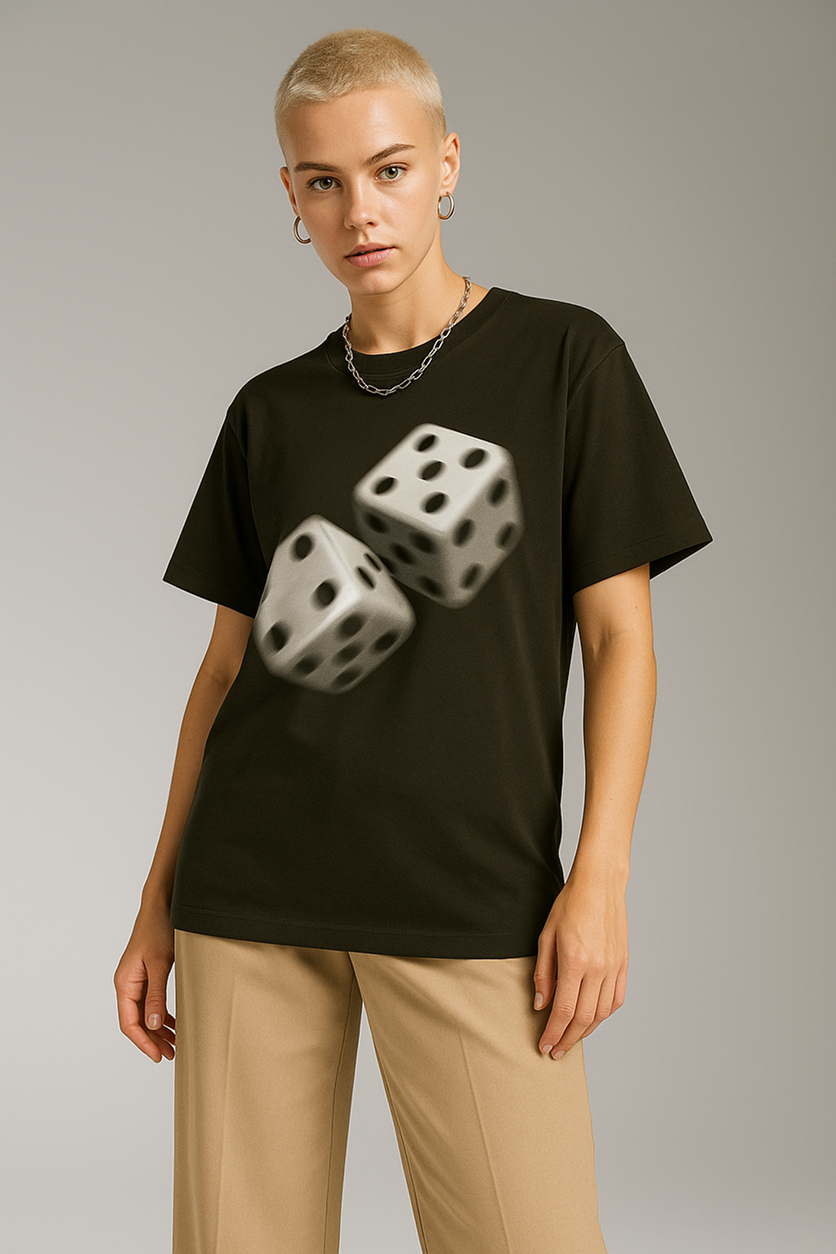 Футболка на модели